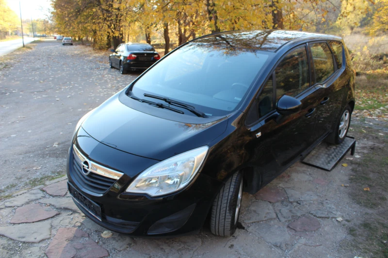 Opel Meriva 1.3MJET НОВ ВНОС, снимка 3 - Автомобили и джипове - 47403667