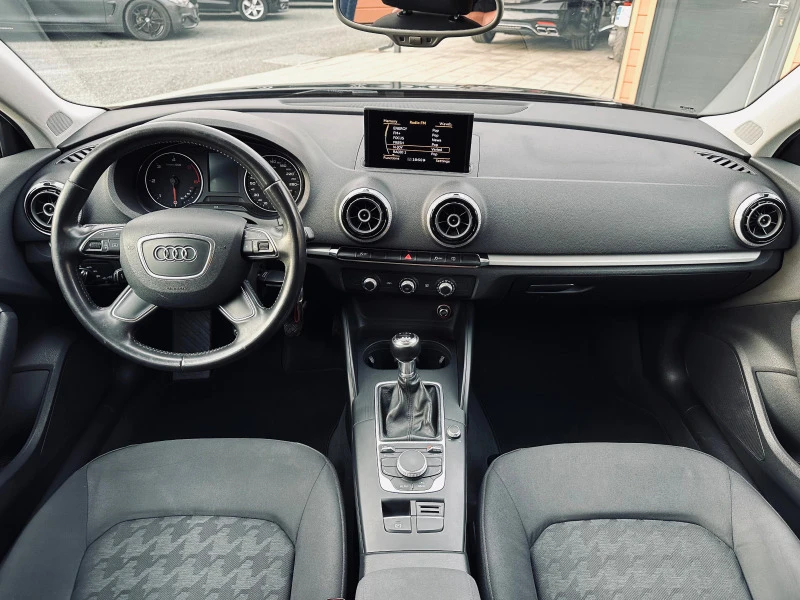 Audi A3 1.6 TDI/Navi/Cruise control/LED/6-ск, снимка 11 - Автомобили и джипове - 46515836