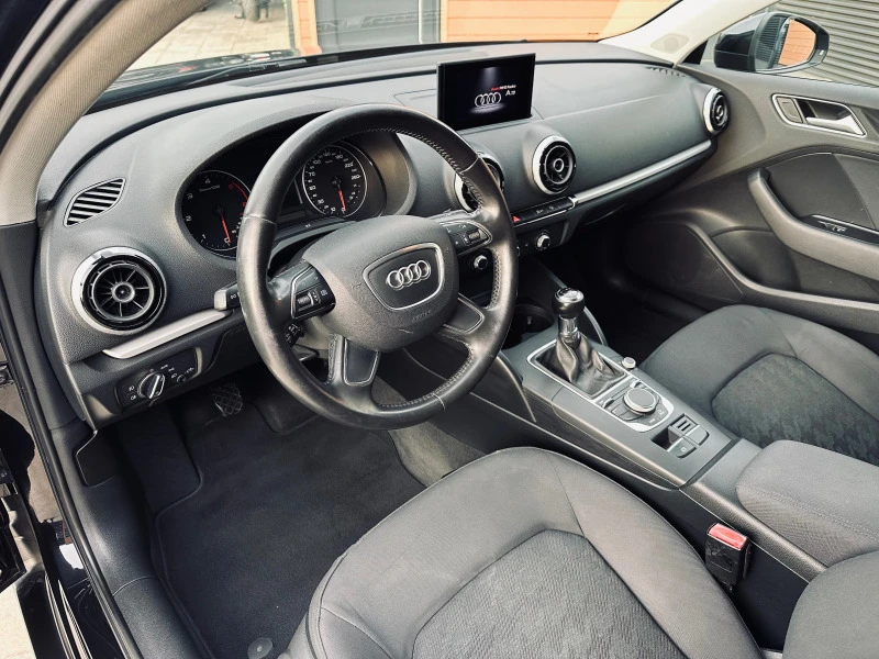 Audi A3 1.6 TDI/Navi/Cruise control/LED/6-ск, снимка 9 - Автомобили и джипове - 46515836