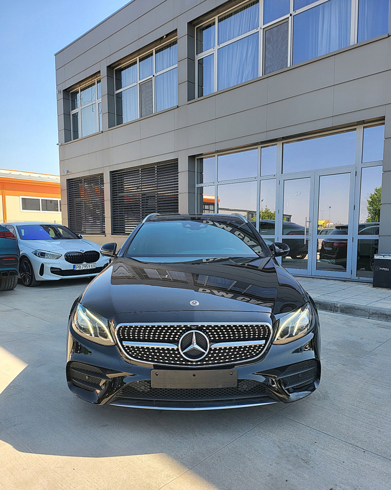 Mercedes-Benz E 220 AMG/53* DIGITAL* HEAD-UP* TOP, снимка 2 - Автомобили и джипове - 46537103