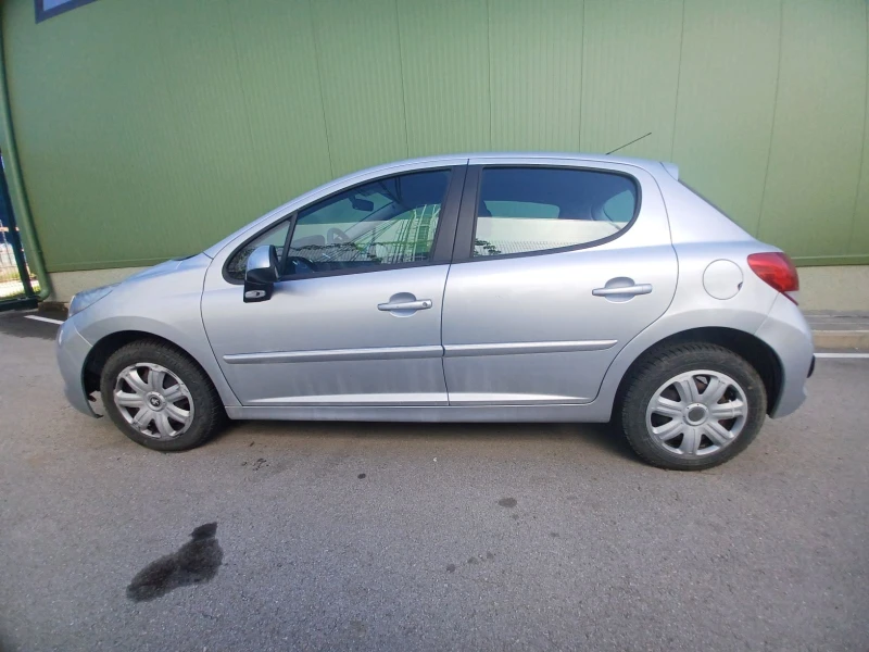 Peugeot 207, снимка 1 - Автомобили и джипове - 47776205