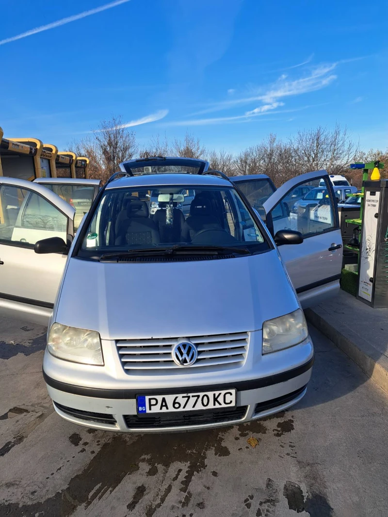 VW Sharan 1.9 TDI, снимка 12 - Автомобили и джипове - 48029506