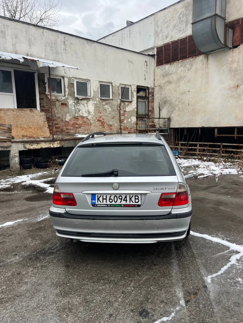 BMW 330, снимка 12 - Автомобили и джипове - 48165040