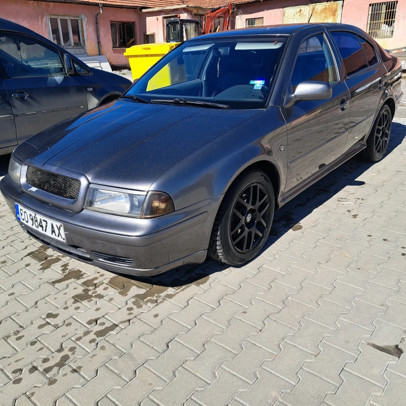 Skoda Octavia 1.8 T, снимка 5 - Автомобили и джипове - 49373307