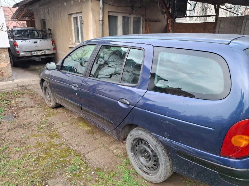 Renault Megane, снимка 4 - Автомобили и джипове - 49517788