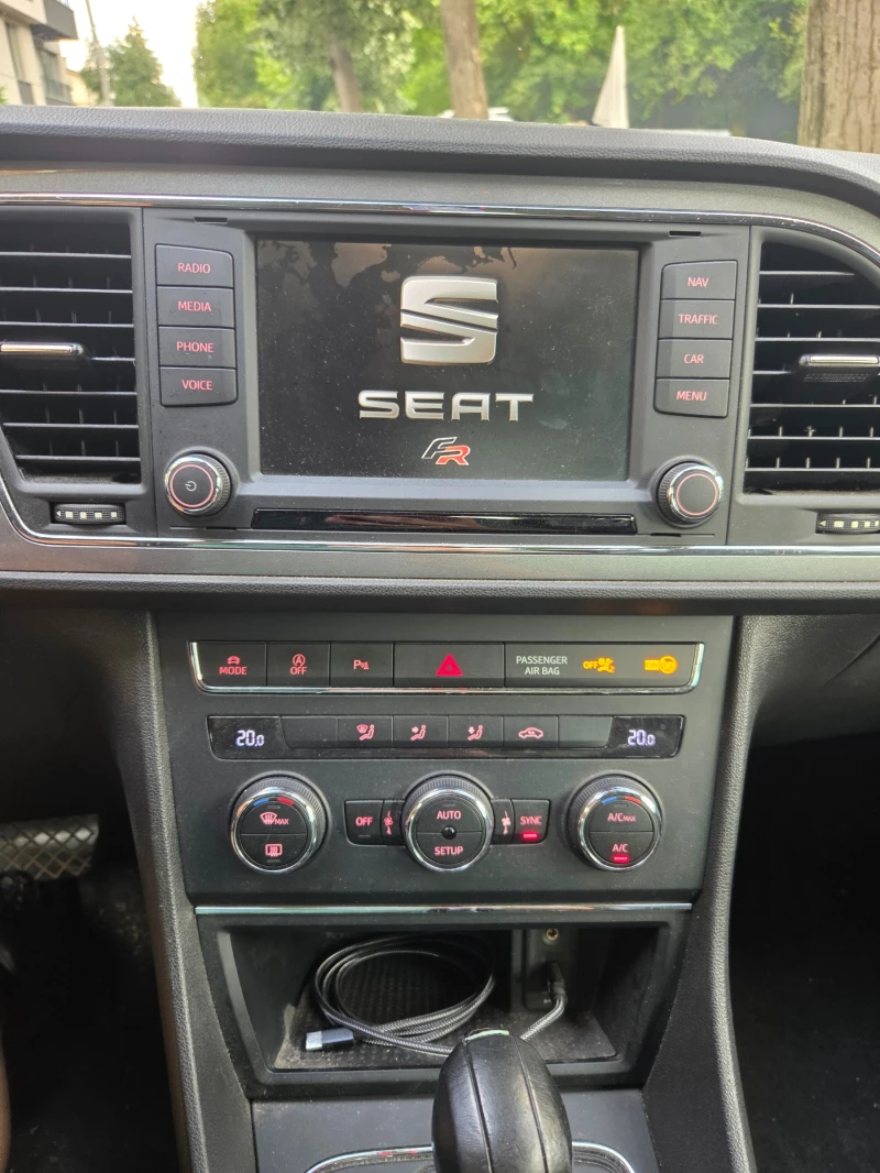 Seat Leon FR, снимка 7 - Автомобили и джипове - 51874797