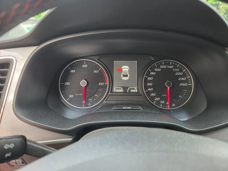 Seat Leon FR, снимка 15 - Автомобили и джипове - 51874797