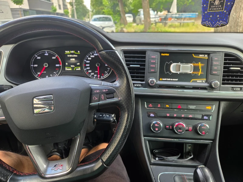Seat Leon FR, снимка 9 - Автомобили и джипове - 51874797