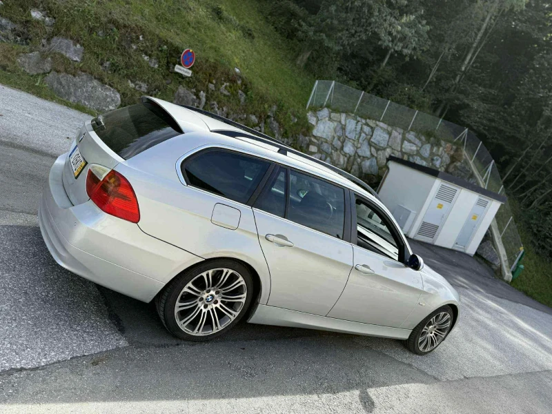 BMW 330, снимка 4 - Автомобили и джипове - 52341804