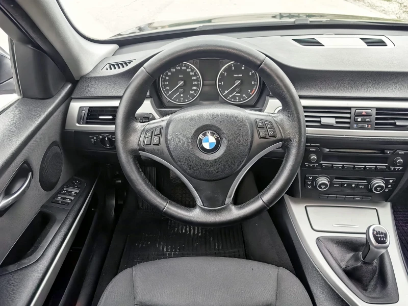 BMW 318 2.0i-143к.с. ГЕРМАНИЯ! , снимка 10 - Автомобили и джипове - 52506268