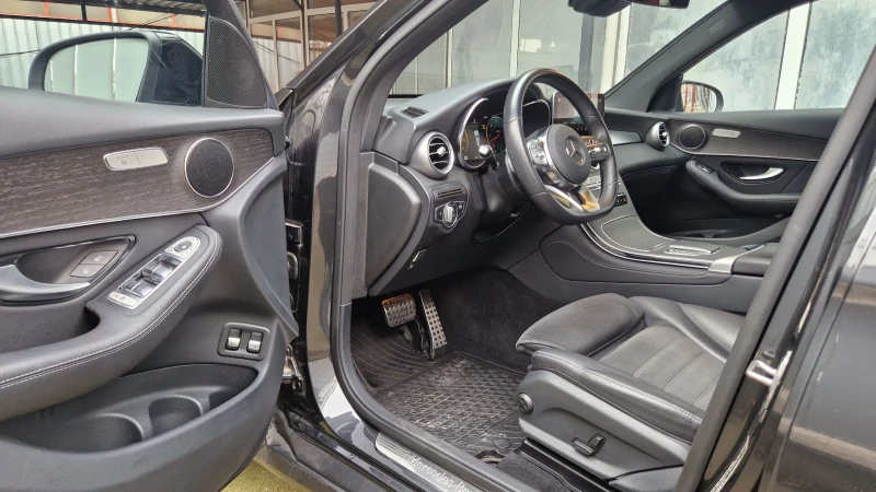 Mercedes-Benz GLC 400 400dAMG NIGHT LED DIGITAL 4x4 9G-TRONIC , снимка 10 - Автомобили и джипове - 52669318