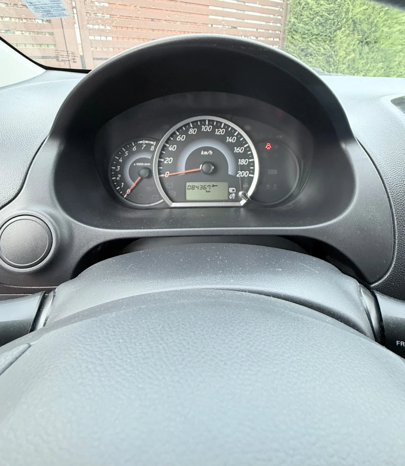 Mitsubishi Space star, снимка 6 - Автомобили и джипове - 52989812