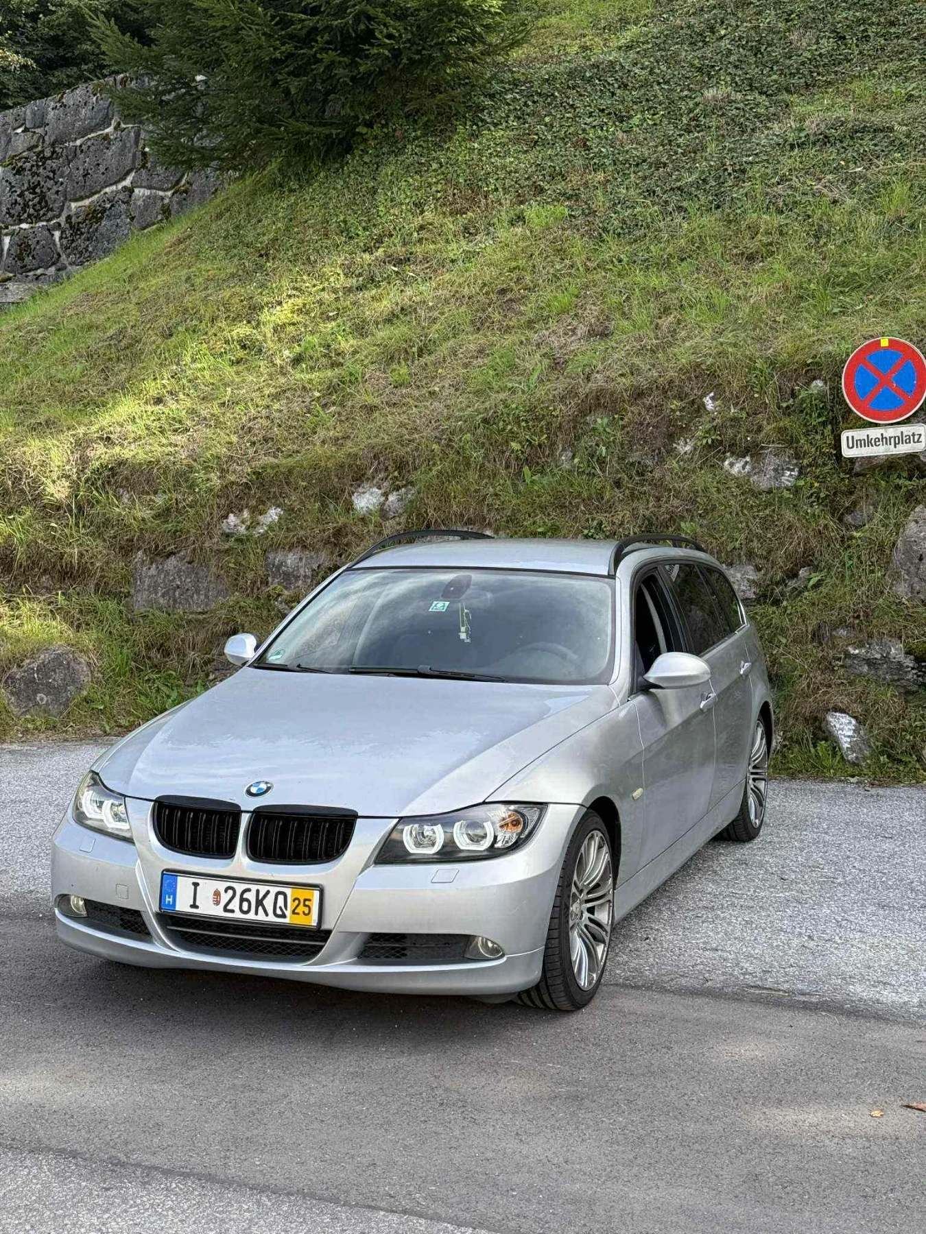 BMW 330, снимка 1