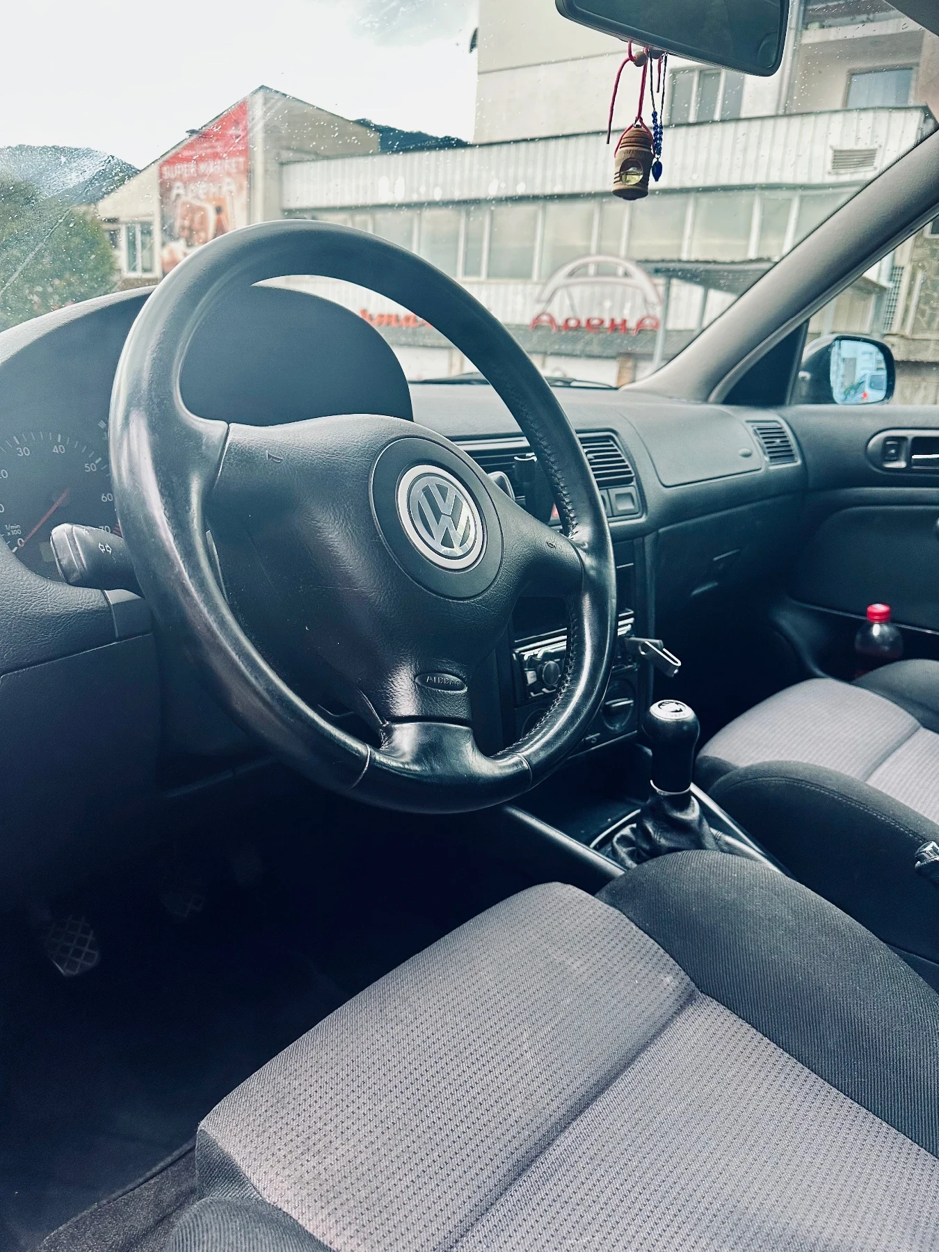 VW Golf 1.4I регистриран и обслужен - изображение 8