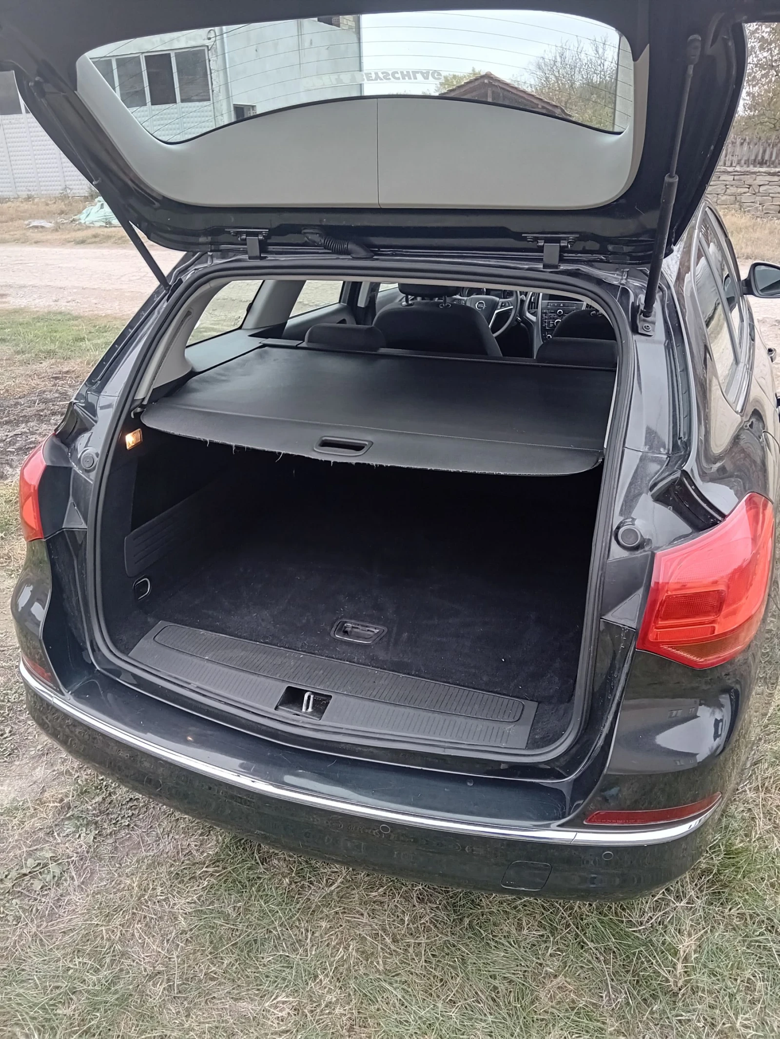 Opel Astra 1.3 - изображение 8