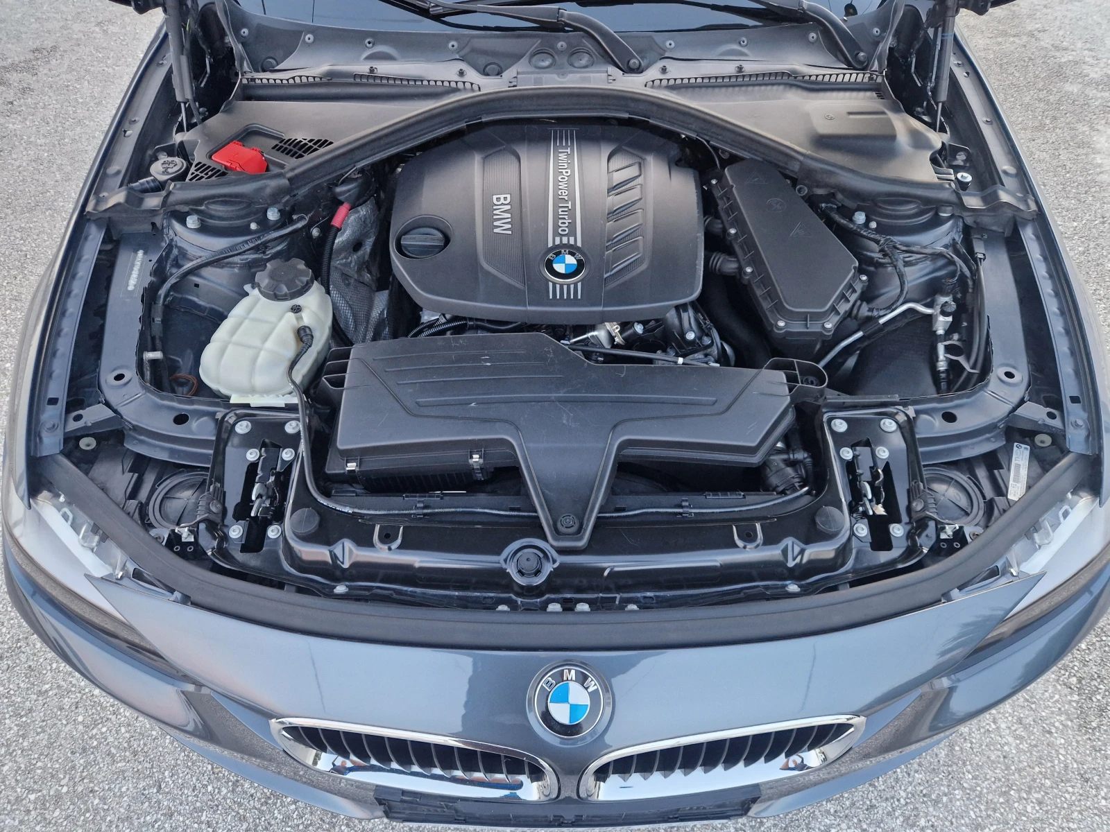BMW 318 2.0d 8ZF* СМЕНЕНИ ВЕРИГИ-ОБСЛУЖЕН ОТ-ДО! - изображение 7