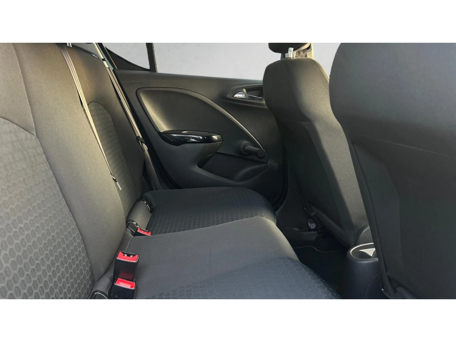 Opel Corsa 1.4i Auto,    300 . | Mobile.bg   12