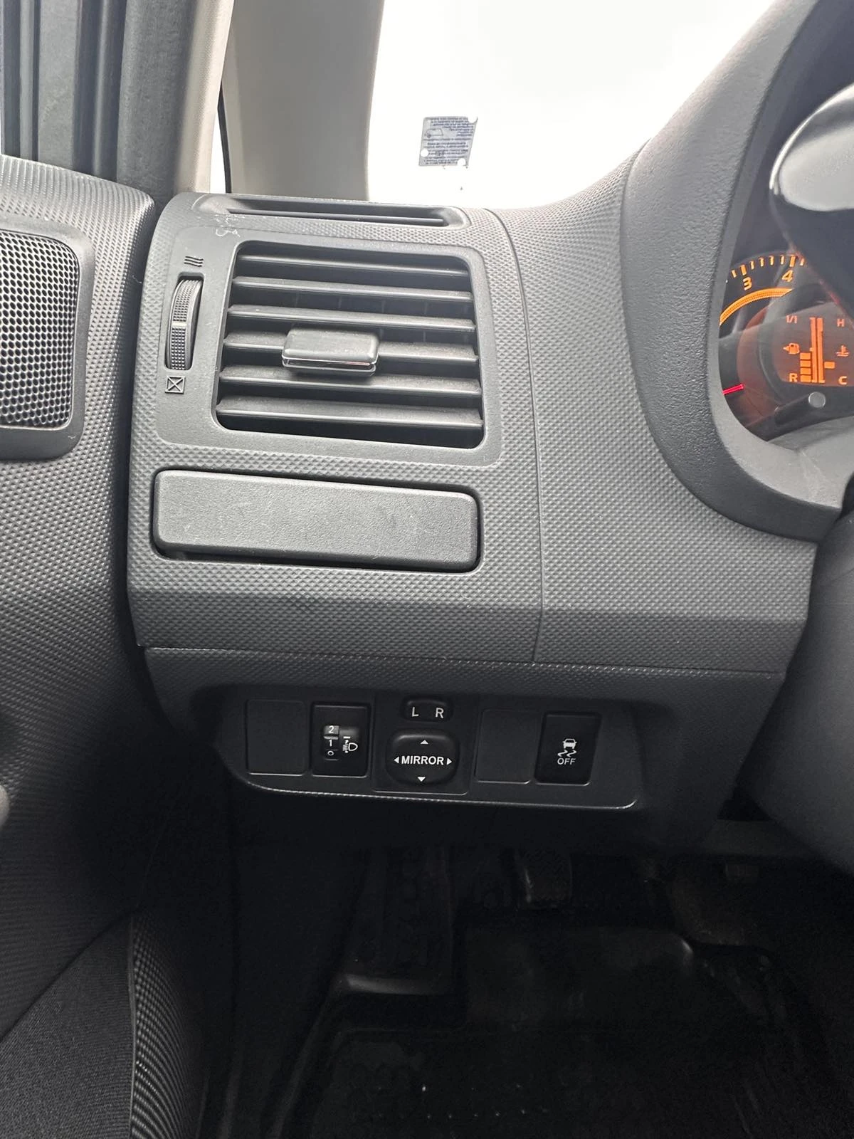 Toyota Auris 1.6i | Mobile.bg � ����������� 15