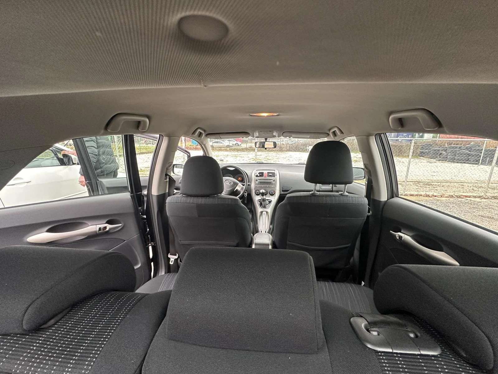 Toyota Auris 1.6i | Mobile.bg � ����������� 16