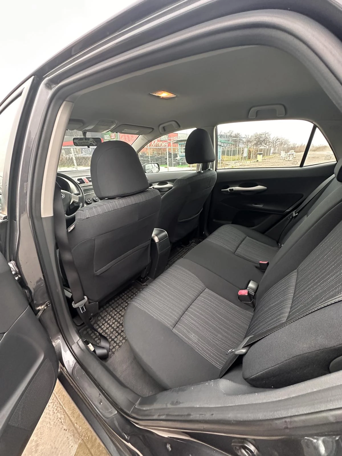 Toyota Auris 1.6i | Mobile.bg � ����������� 5