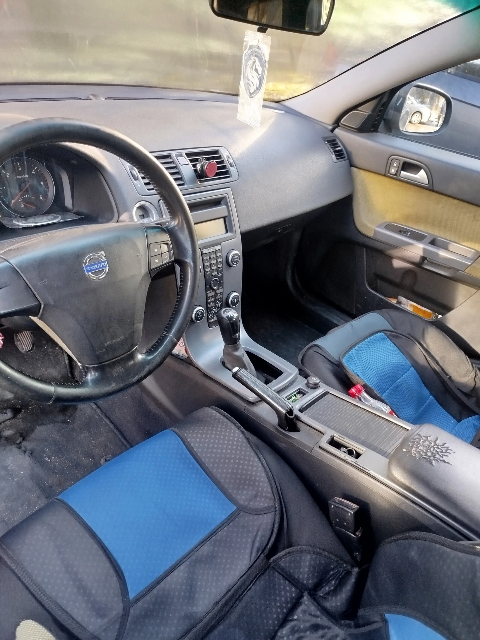 Volvo V50  - изображение 6