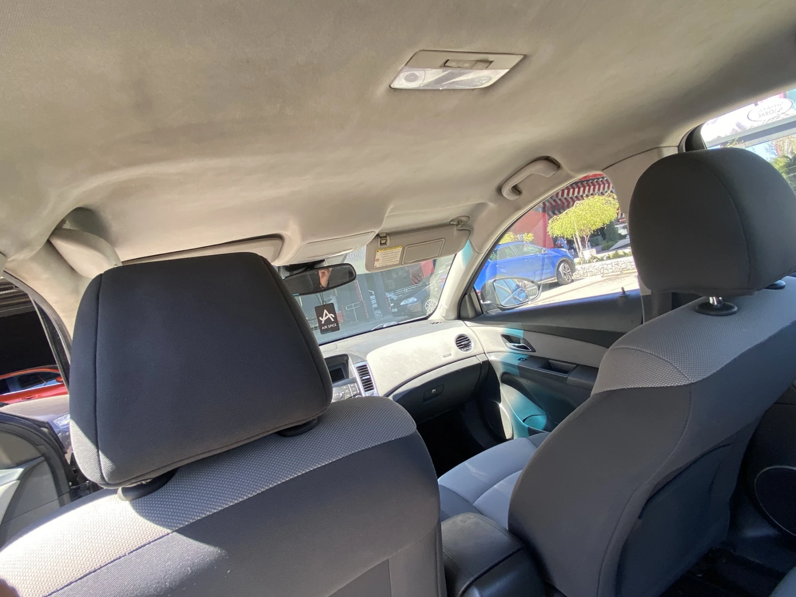 Chevrolet Cruze 2.0, снимка 10 - Автомобили и джипове - 54320211