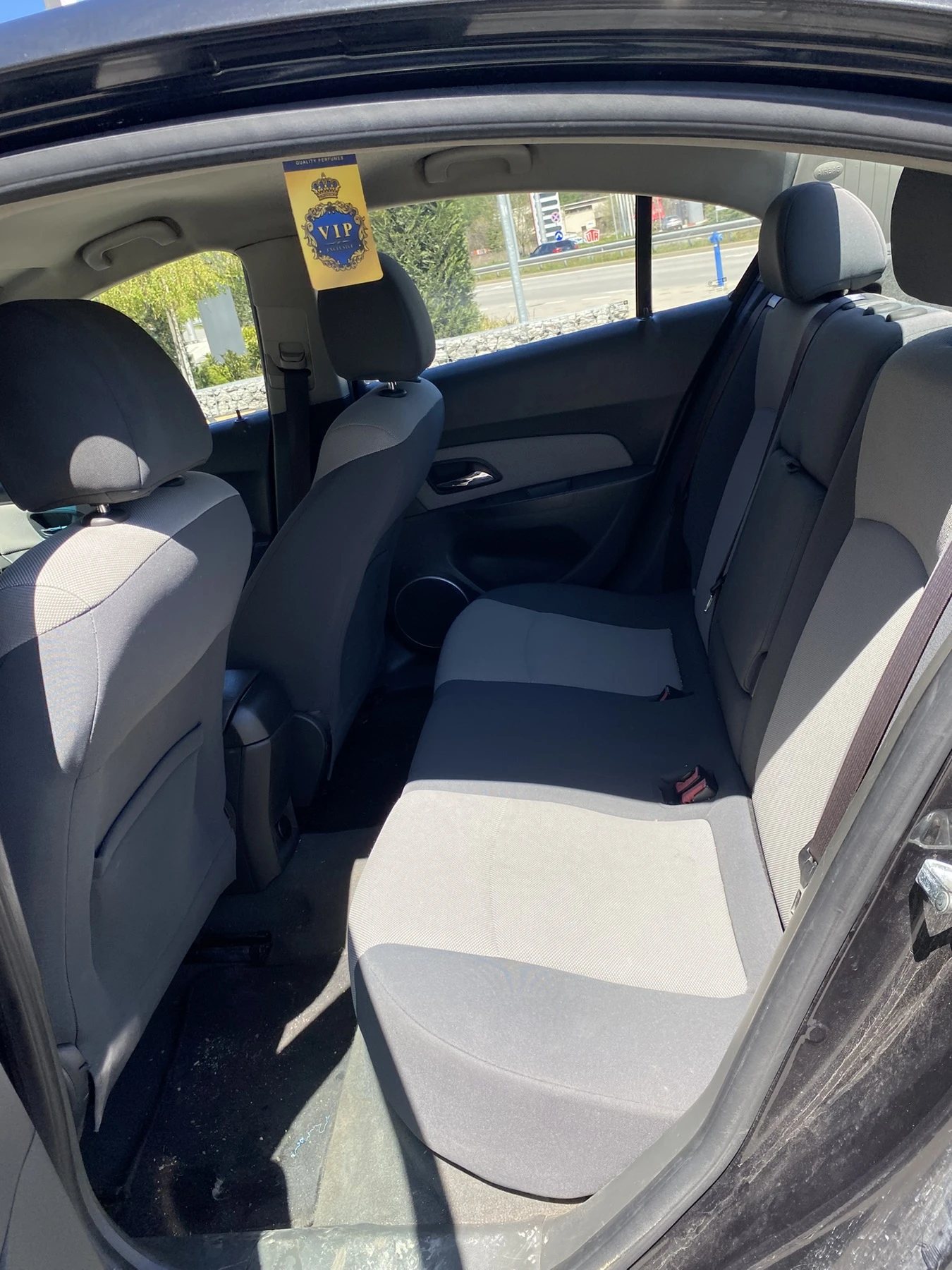 Chevrolet Cruze 2.0, снимка 12 - Автомобили и джипове - 54320211