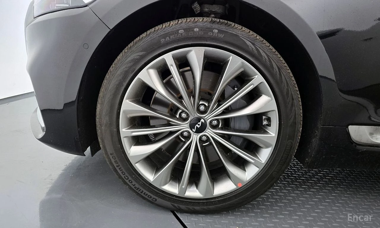 Kia K9 3.8* AWD* ПОДГРЕВ* ОБДУХВАНЕ* ДИСТРОНИК* LANE* ASS, снимка 5 - Автомобили и джипове - 54577455
