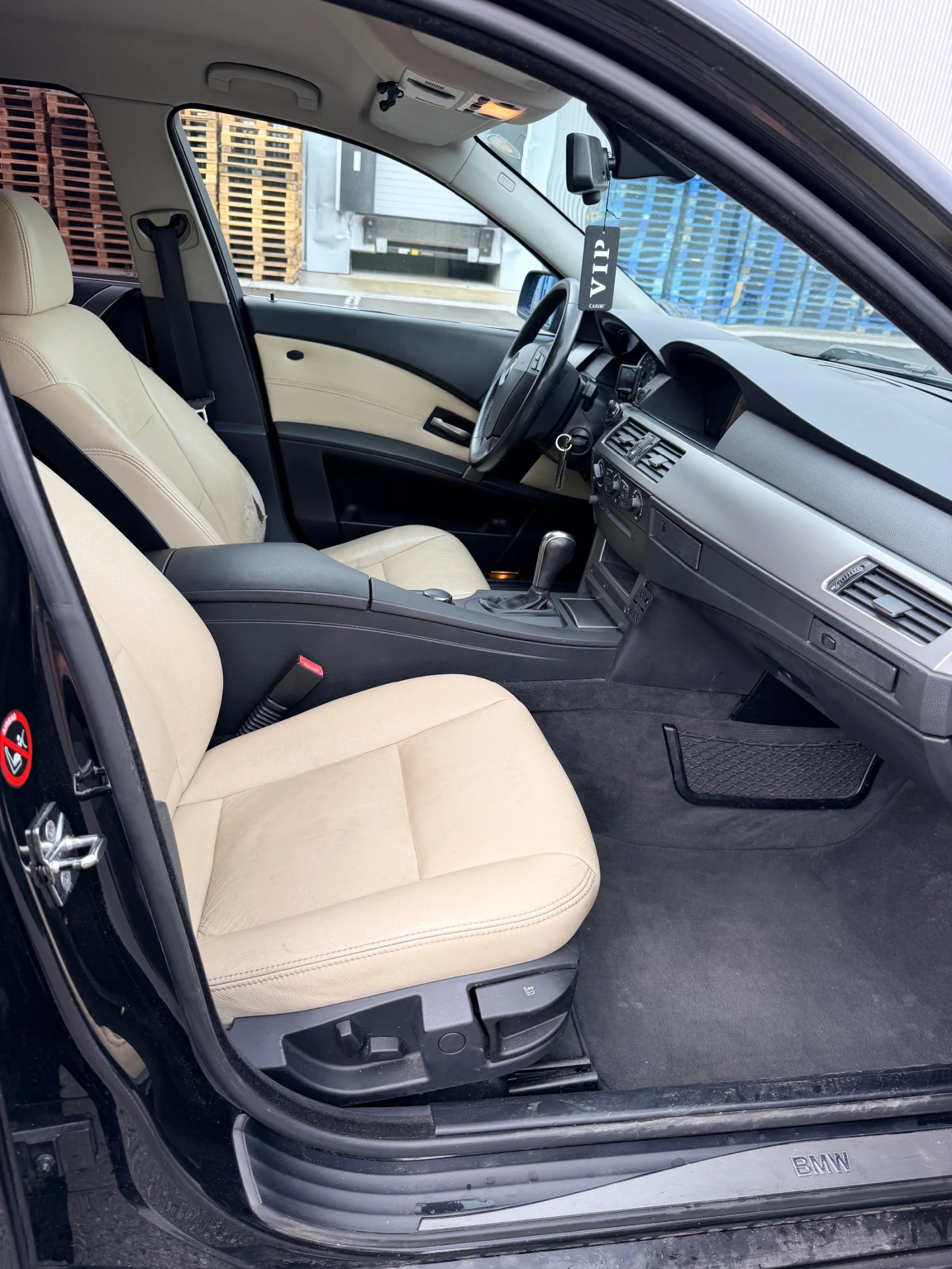 BMW 523 523- ГАЗОВ ИНЖЕКЦИОН, снимка 10 - Автомобили и джипове - 54643242