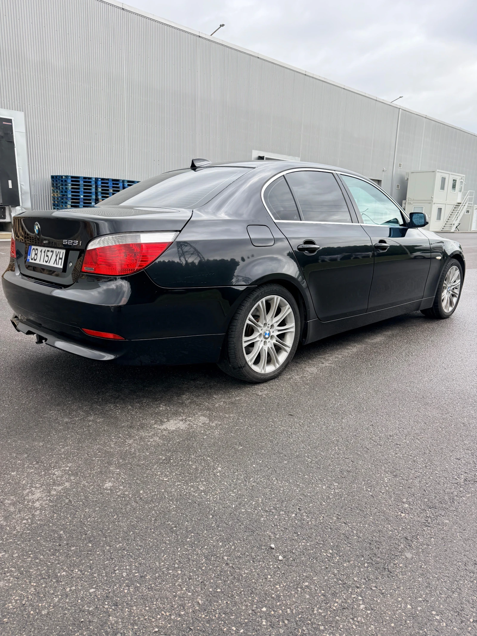 BMW 523 523- ГАЗОВ ИНЖЕКЦИОН, снимка 3 - Автомобили и джипове - 54643242