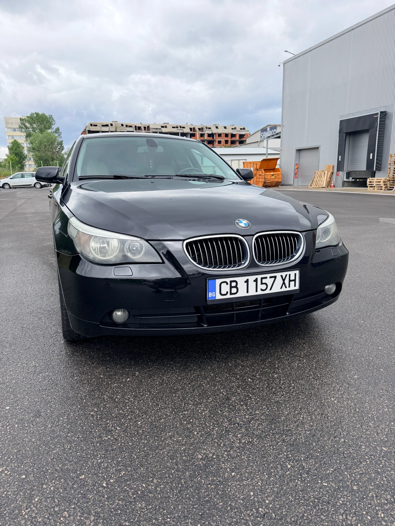 BMW 523 523- ГАЗОВ ИНЖЕКЦИОН
