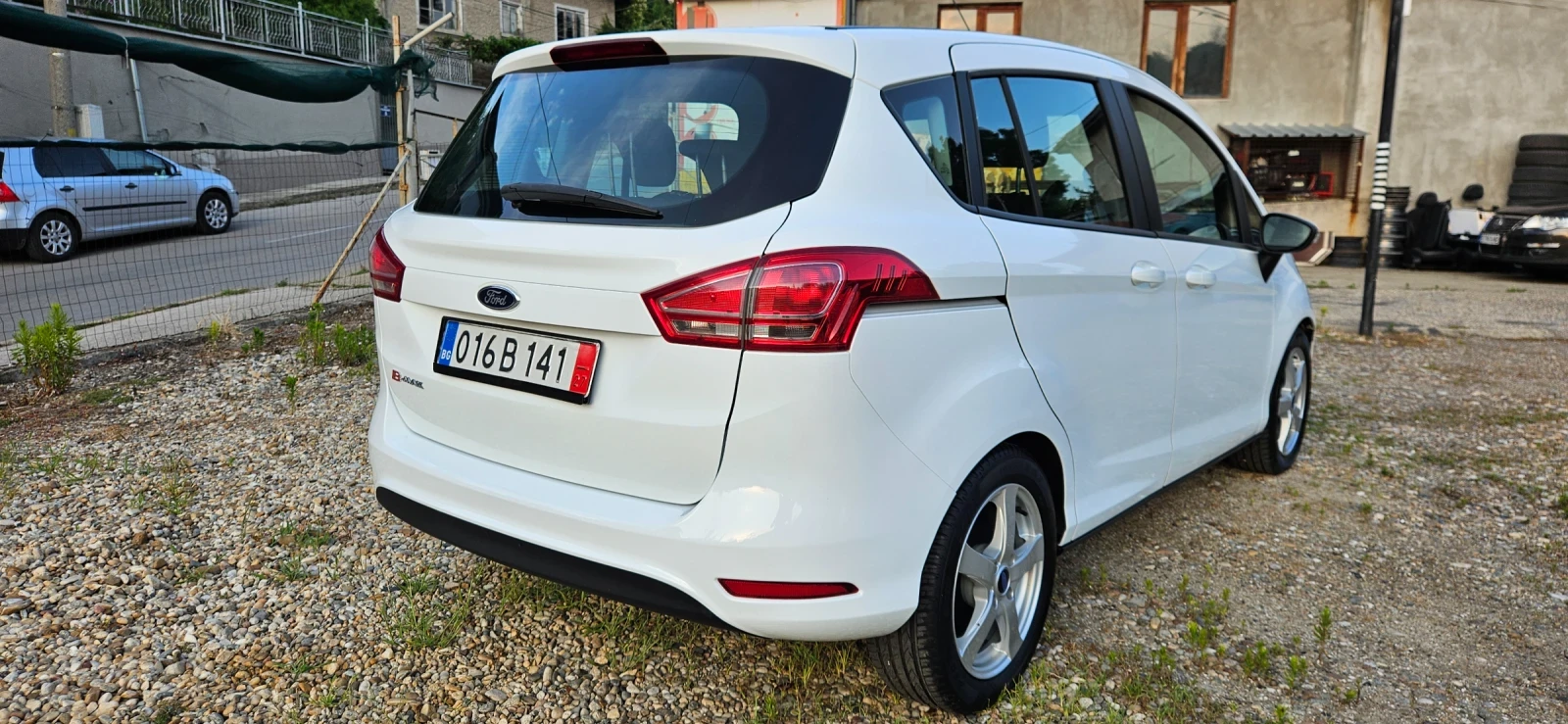 Ford B-Max 1, 4i-90кс* ЕВРО5* ГАЗОВ ИНЖЕКЦИОН* 2014г* КЛИМАТР, снимка 4 - Автомобили и джипове - 55141366