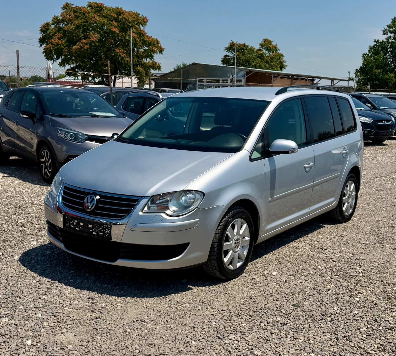 VW Touran 1.9TDI * 6 скорости * ПОДГРЕВ * 7 МЕСТА * 
