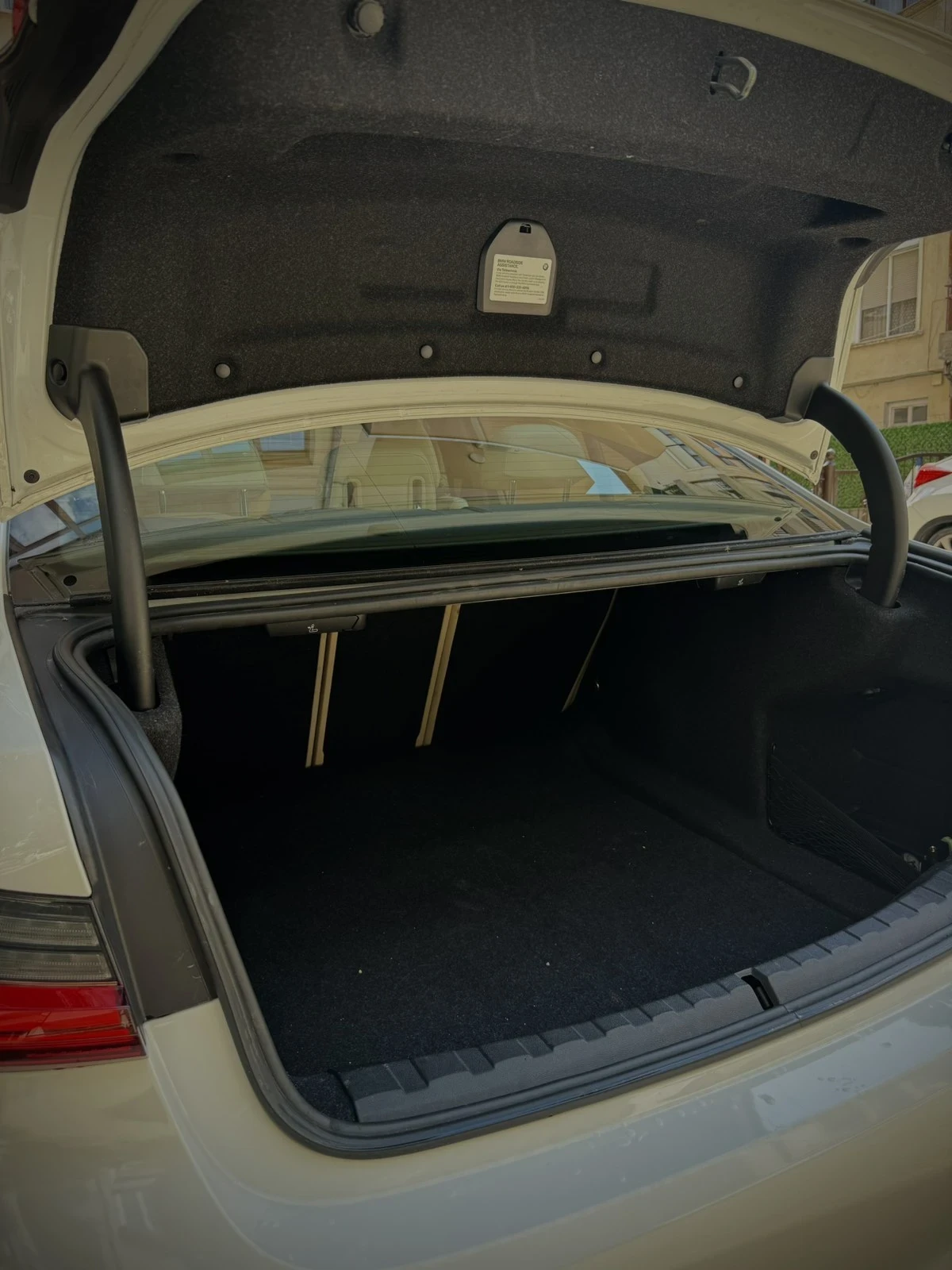 BMW 330 G20 xDrive, снимка 12 - Автомобили и джипове - 55253734