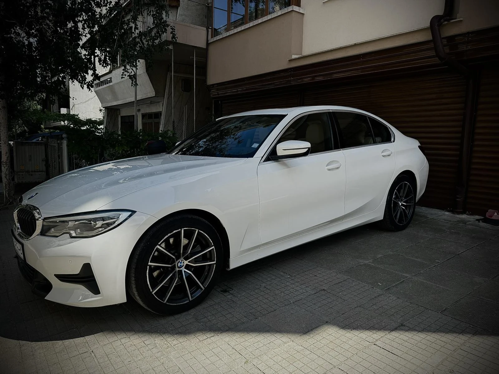 BMW 330 G20 xDrive, снимка 3 - Автомобили и джипове - 55253734