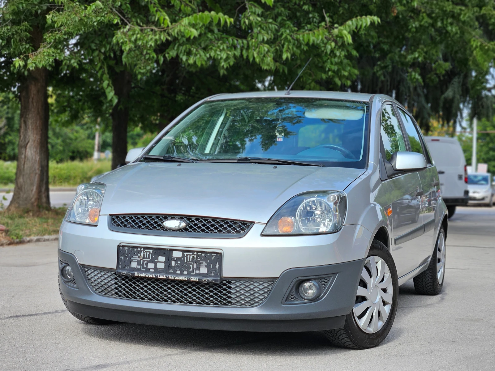 Ford Fiesta 1.3, 70к.с., 129х.км!!!