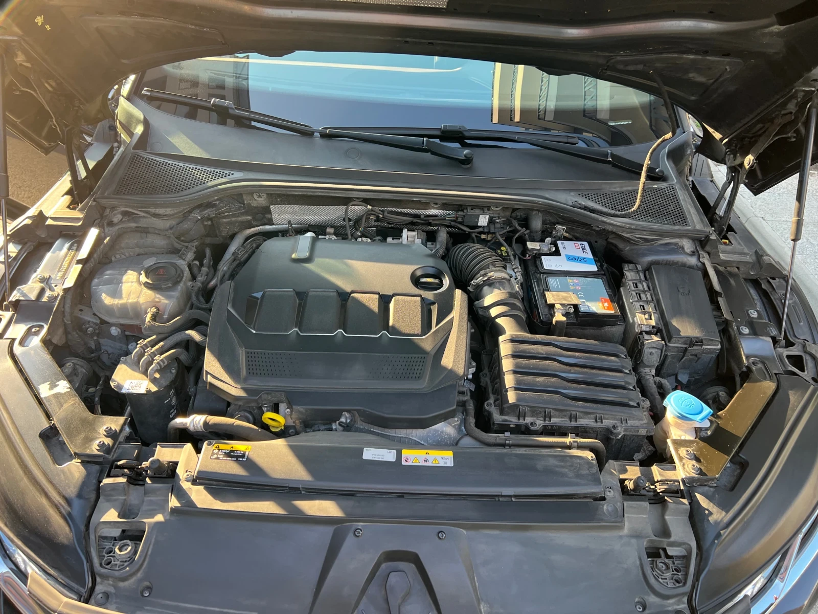 VW Arteon R-line, снимка 13 - Автомобили и джипове - 55609344