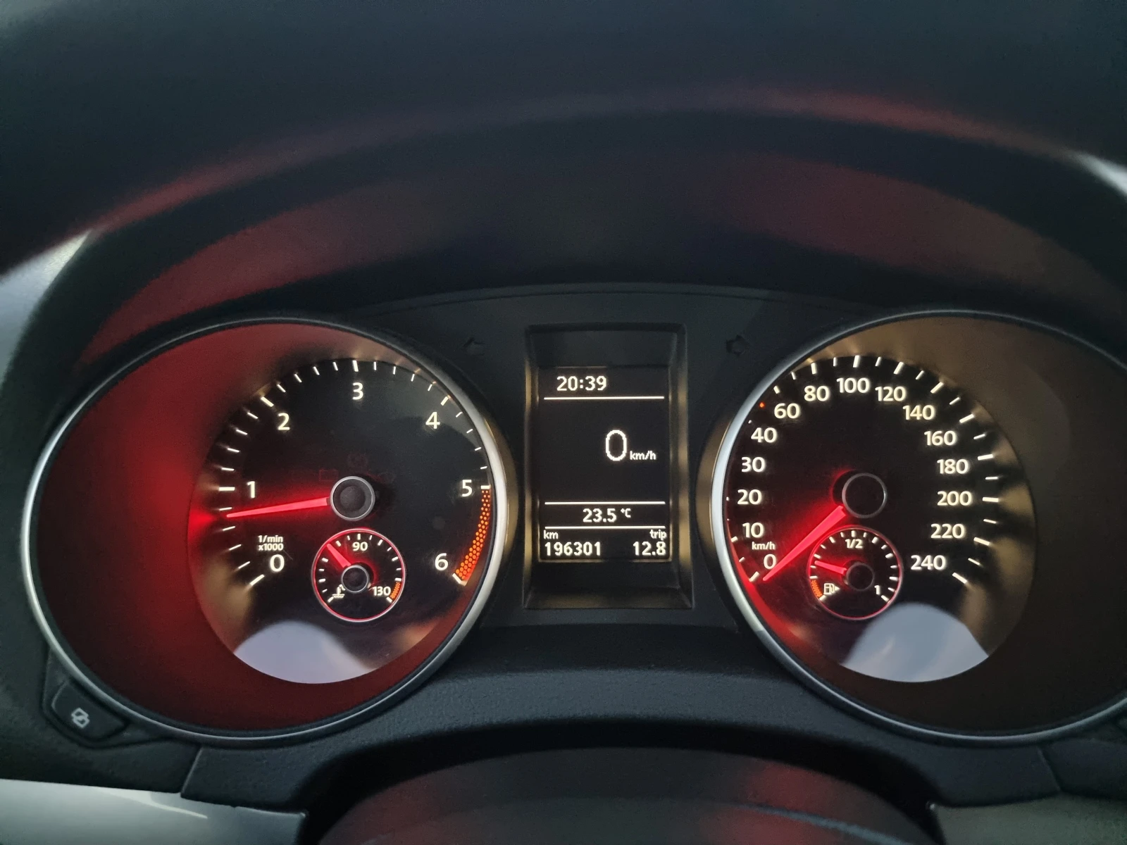 VW Golf 6 ПЕРФЕКТЕН, снимка 11 - Автомобили и джипове - 55631374