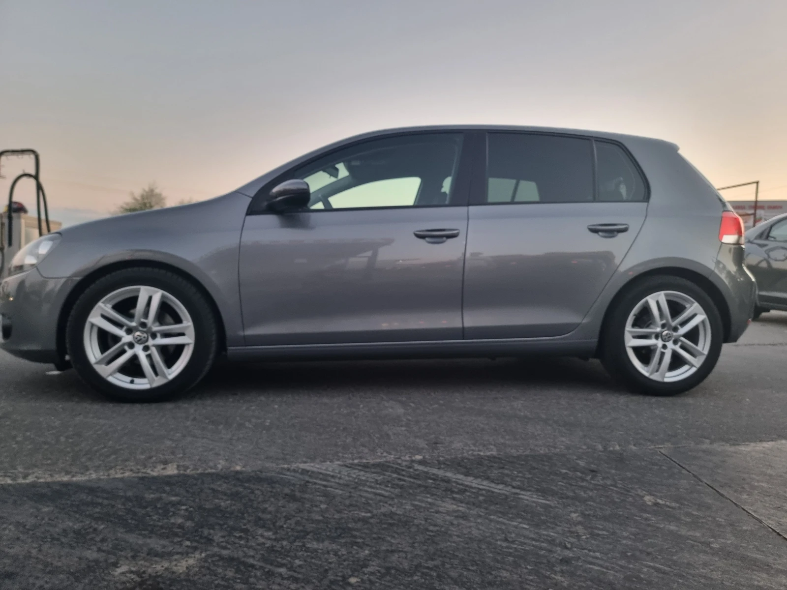 VW Golf 6 ПЕРФЕКТЕН, снимка 7 - Автомобили и джипове - 55631374