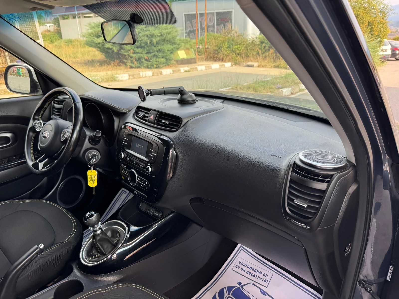 Kia Soul 1.6 CRDI FACELIFT KAMERA EURO 6, снимка 11 - Автомобили и джипове - 55660196