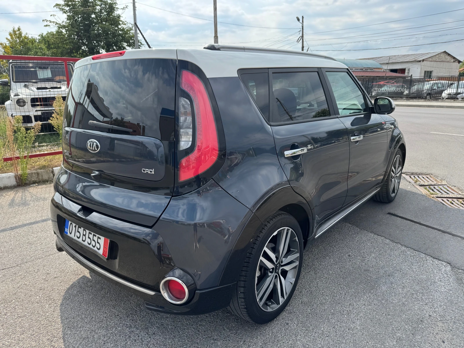 Kia Soul 1.6 CRDI FACELIFT KAMERA EURO 6, снимка 8 - Автомобили и джипове - 55660196
