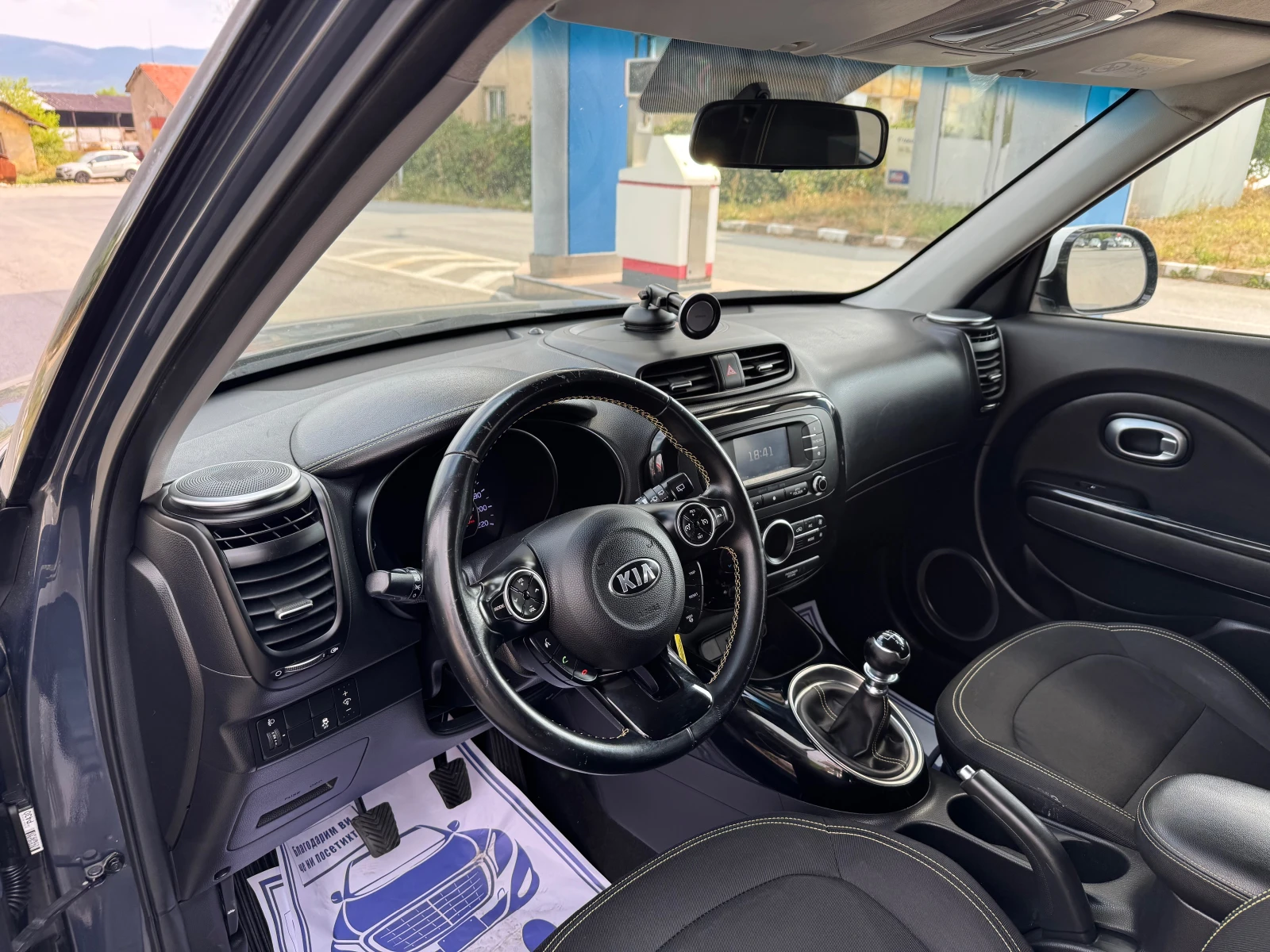 Kia Soul 1.6 CRDI FACELIFT KAMERA EURO 6, снимка 9 - Автомобили и джипове - 55660196