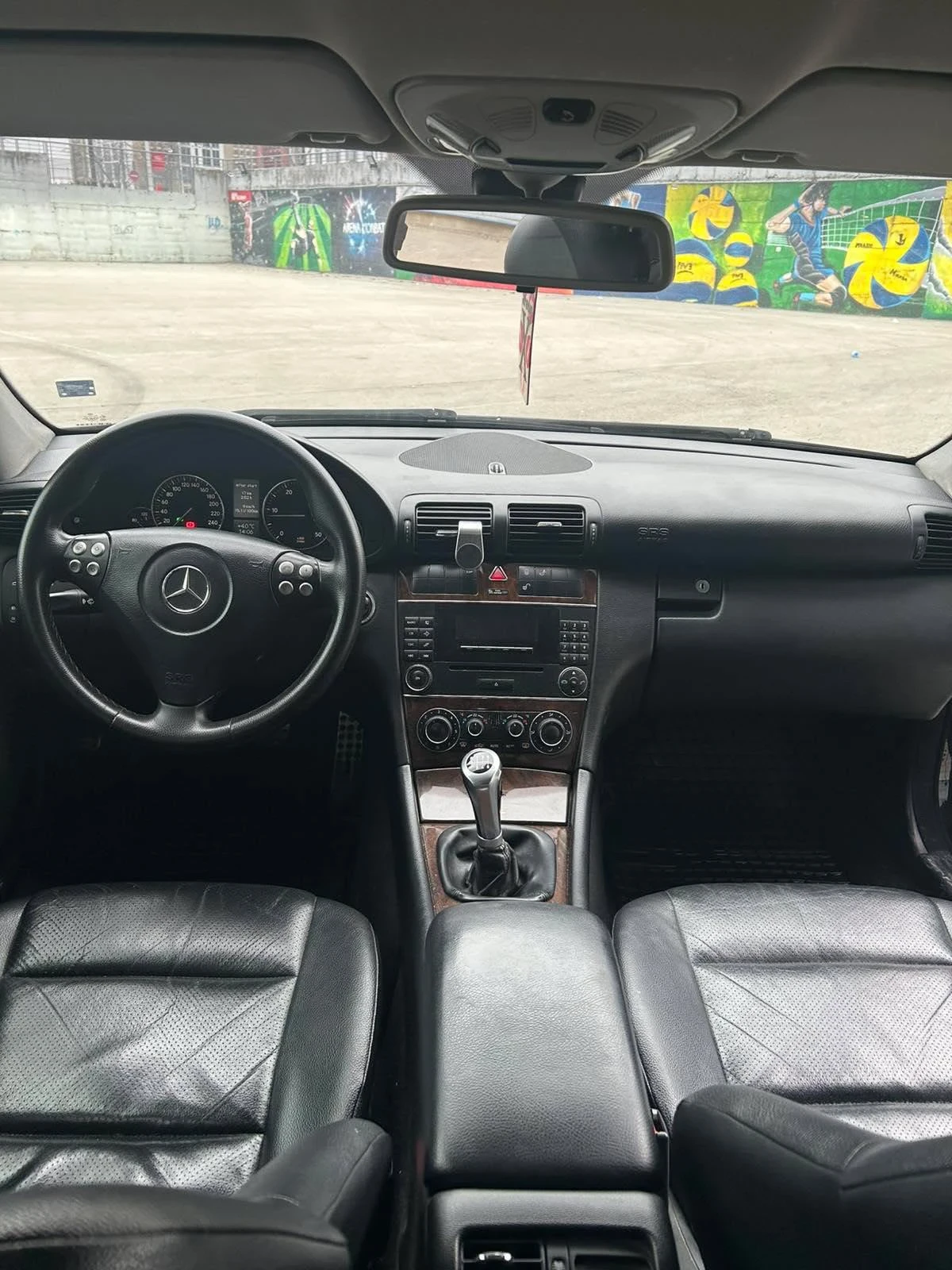 Mercedes-Benz C 220, снимка 4 - Автомобили и джипове - 55780050