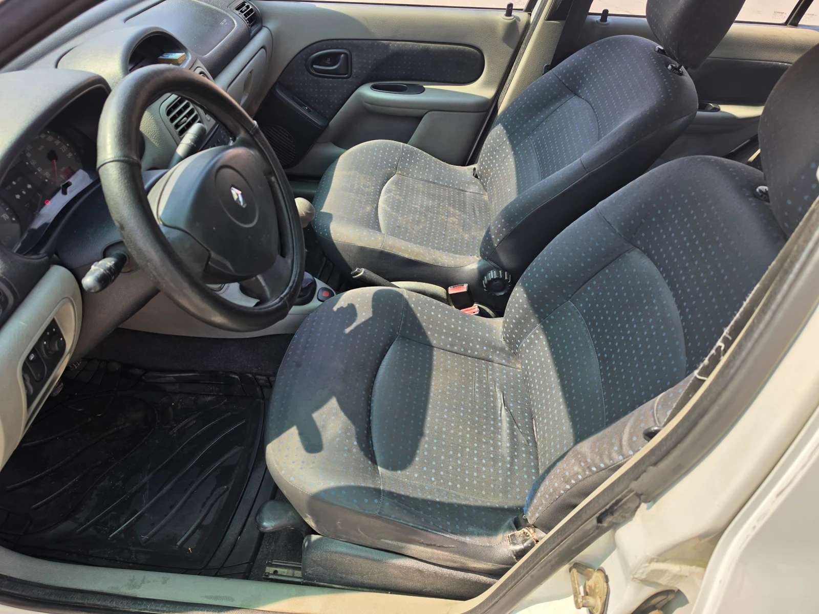 Renault Clio 1.5 �������� | Mobile.bg � ����������� 10