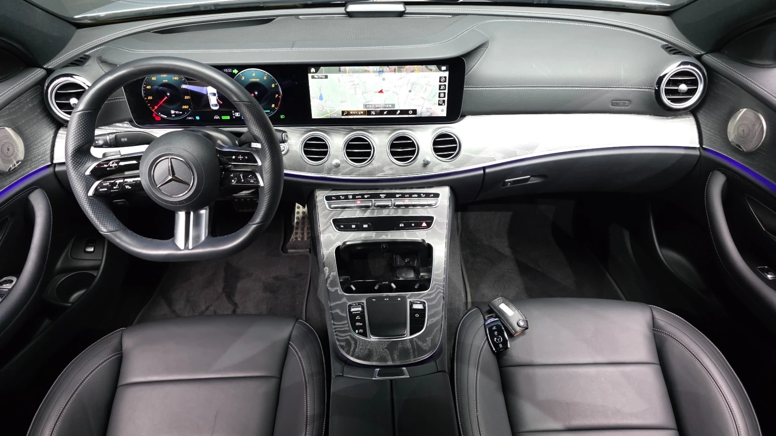 Mercedes-Benz E 350 4MATIC AMG LINE * КРАЙНА ЦЕНА* FULL, снимка 7 - Автомобили и джипове - 56092910