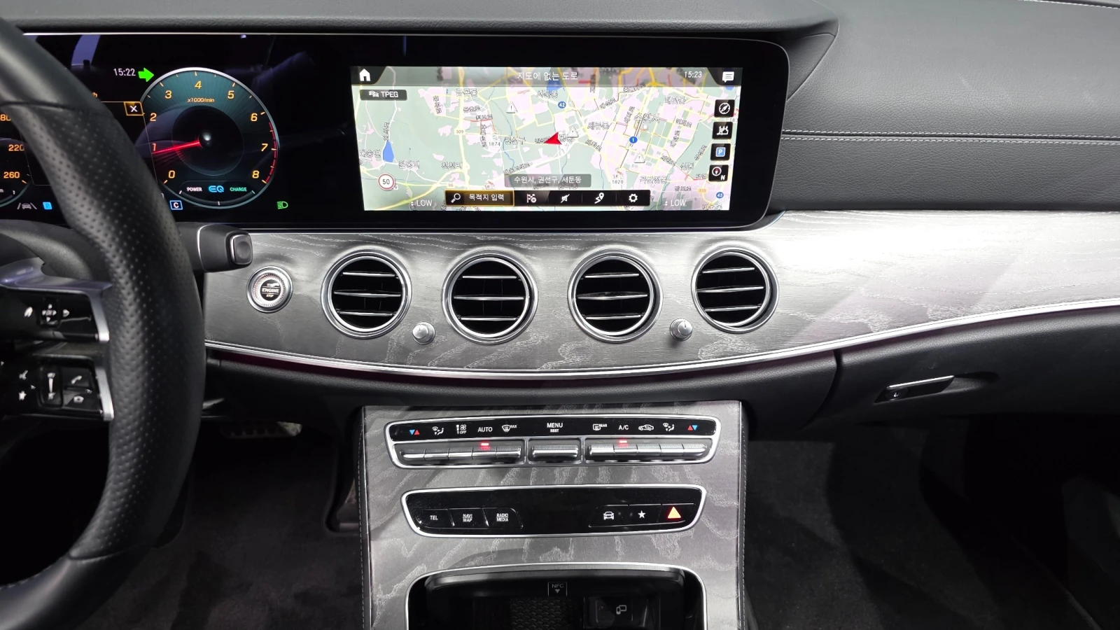 Mercedes-Benz E 350 4MATIC AMG LINE * КРАЙНА ЦЕНА* FULL, снимка 9 - Автомобили и джипове - 56092910