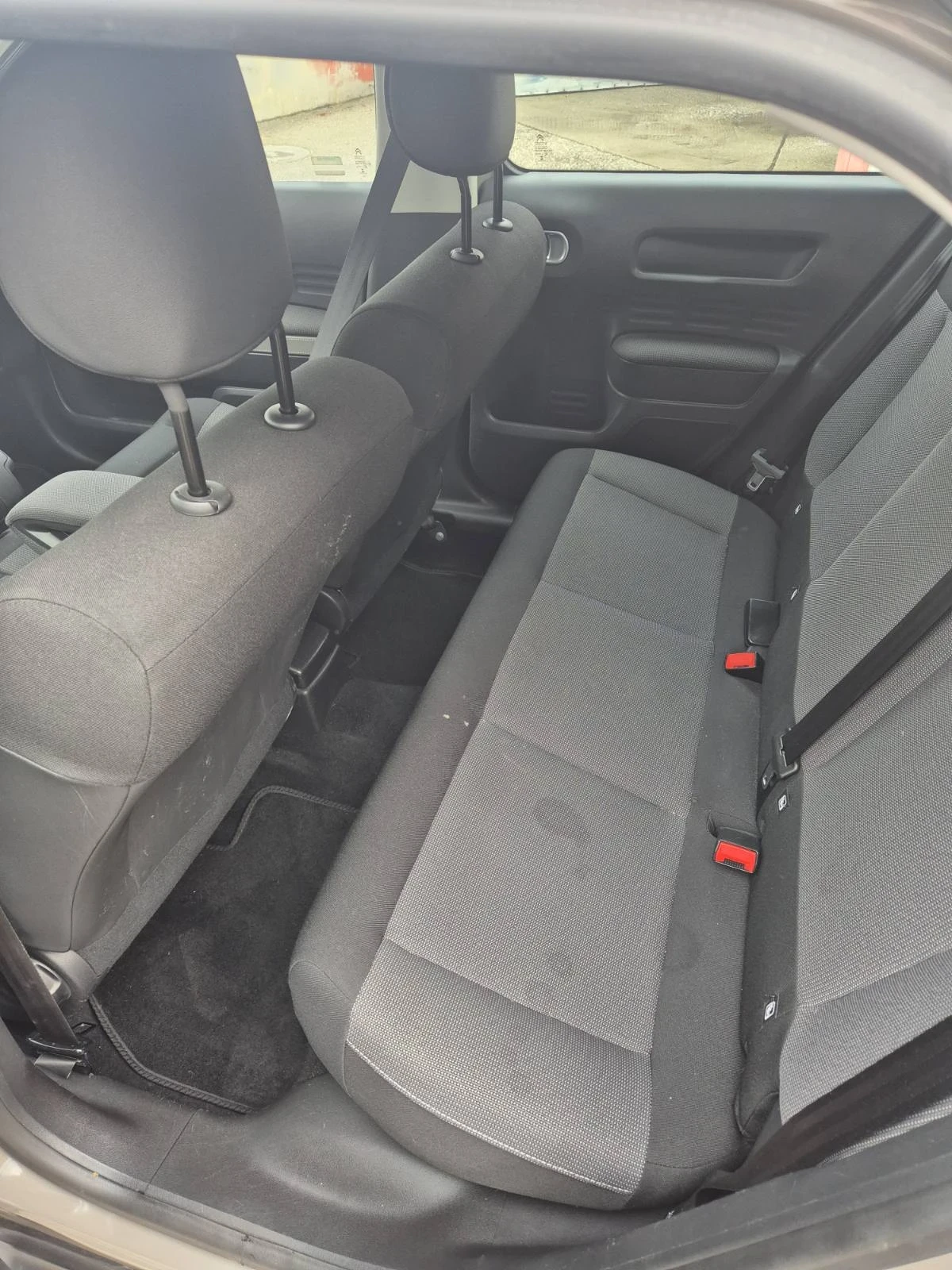 Citroen C4 Cactus, снимка 8 - Автомобили и джипове - 56114571