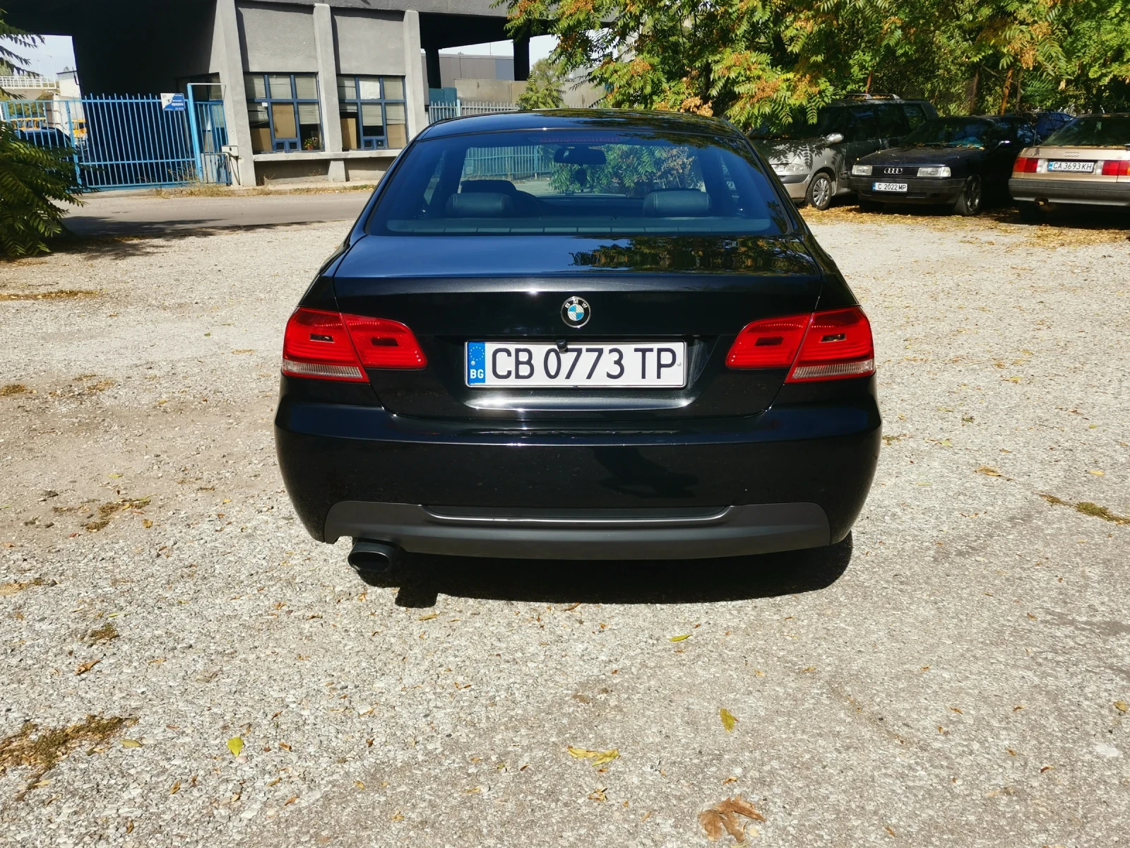 BMW 320, снимка 5 - Автомобили и джипове - 56445250