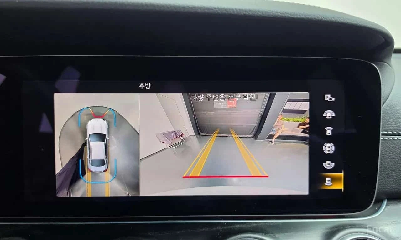 Mercedes-Benz E 220 * E220d 4MATIC AMG Line * 360 * HUD * ���� �� �� * | Mobile.bg � ����������� 14