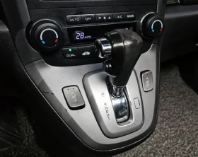 Honda Cr-v 2.4 бензин! 4х4! Автоматик! Екзекютив!, снимка 9